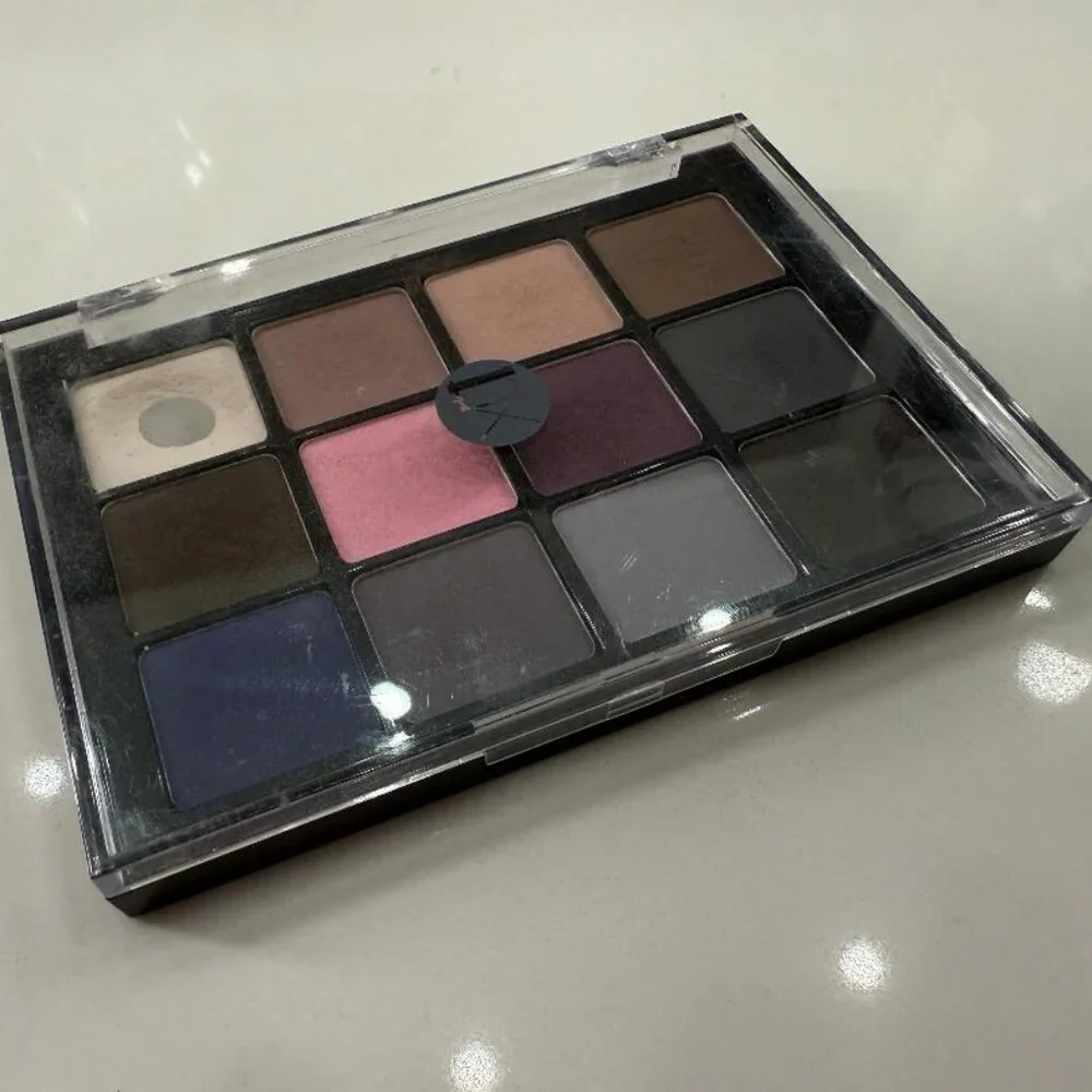 Viseart Cool Matte 07 Eye Shadow Palette